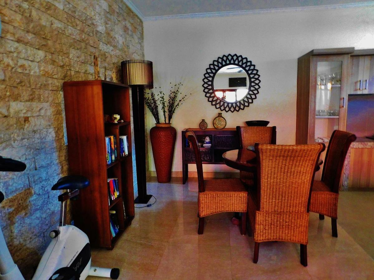 Villa Heliconia Семиньяк Экстерьер фото